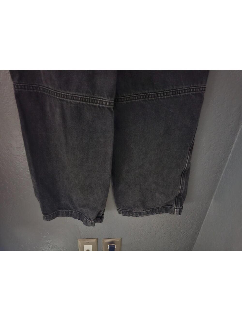 Women's H&M Divided Cargo Denim Jeans Pants Straight Leg Black Washed Size 0 - Picture 9 of 10